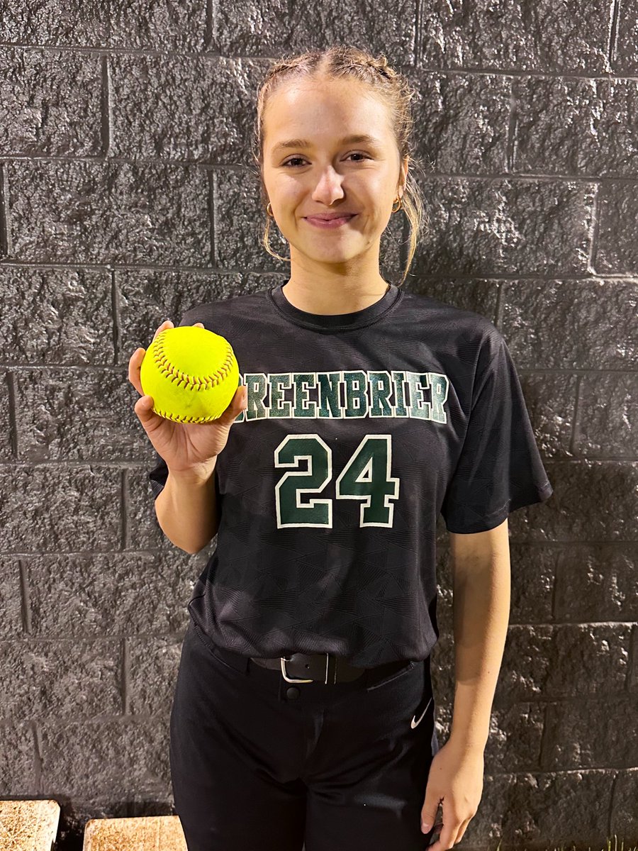 GBLadycatSB's tweet photo. ‼️💣 BOMB SQUAD 💣‼️

HUGE 3-run NO DOUBTER from @BrileyCrain tonight! (#2)

💚🐾🥎 https://t.co/LT7l4Wy5Ax
