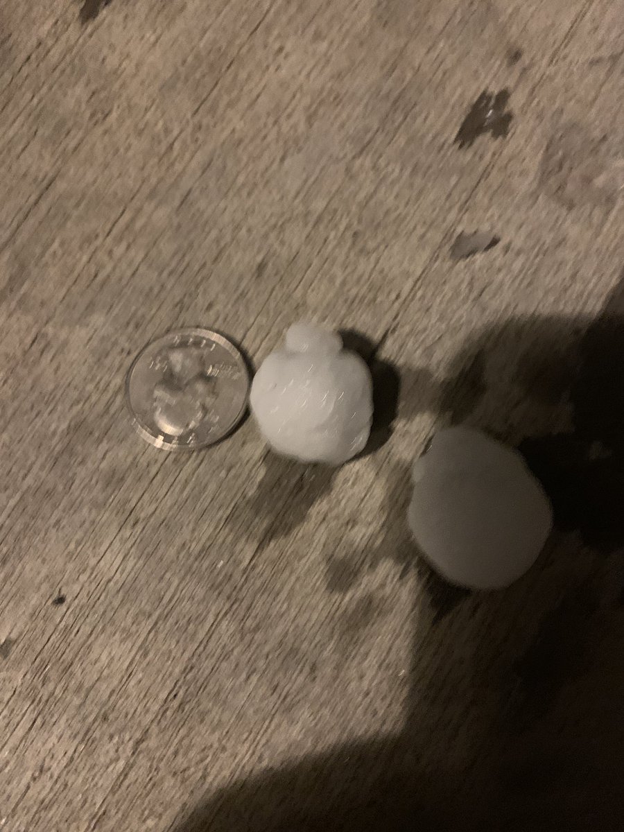 Quarter size hail in SW Longmont  #cowx