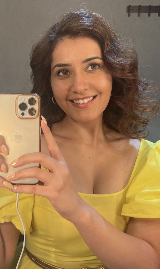 FvvaIcOXwAAVz8_?format=jpg&name=medium