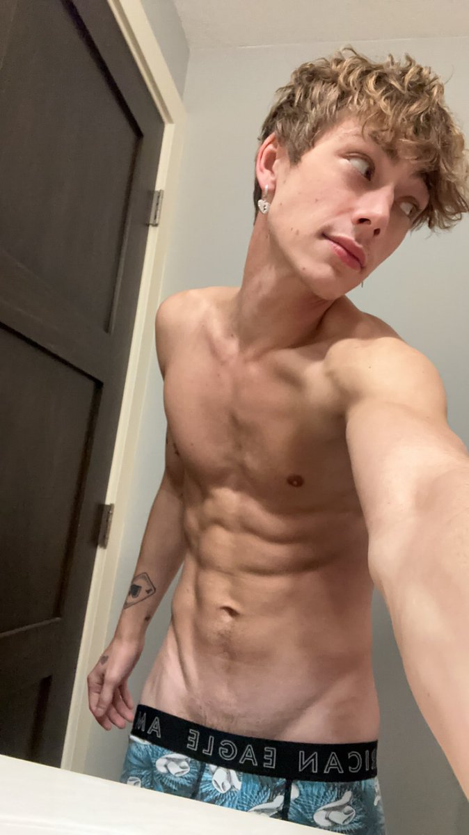 RT if ur horny