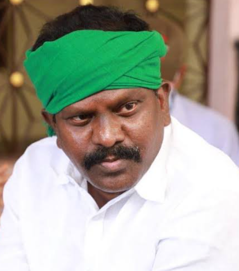 PITCHBOSS's tweet image. అమరావతి లో మొదలైన మరో స్వతంత్రపోరాటం కొలికలపూడి గారి ఆమరణ నిరాహార దీక్షకు రాష్ట్ర వ్యాప్తంగా వెల్లువెత్తున్న మద్దతు
#SupportFarmer #Farmerprotests #SaveAmaravati
#BuildAmara