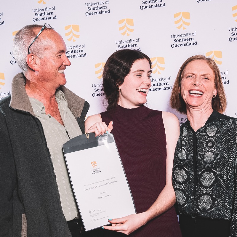 unisqaus's tweet photo. Say cheeeese!

A big congratulations to all of our (Toowoomba) scholarship recipients 👏

Acknowledged last night at our Scholarships Award Ceremony.