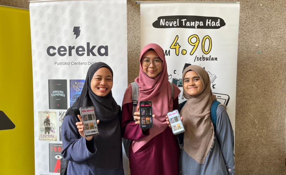 CerekaApp's tweet photo. Sister2  UIA ni dah langgan setahun, warga UIA yang lain tunggu apa lagi, jom! 
Temui kami di Communication Festival, HS Square UIAM 🤩
#commfess2023 https://t.co/4EGNFcXPtv