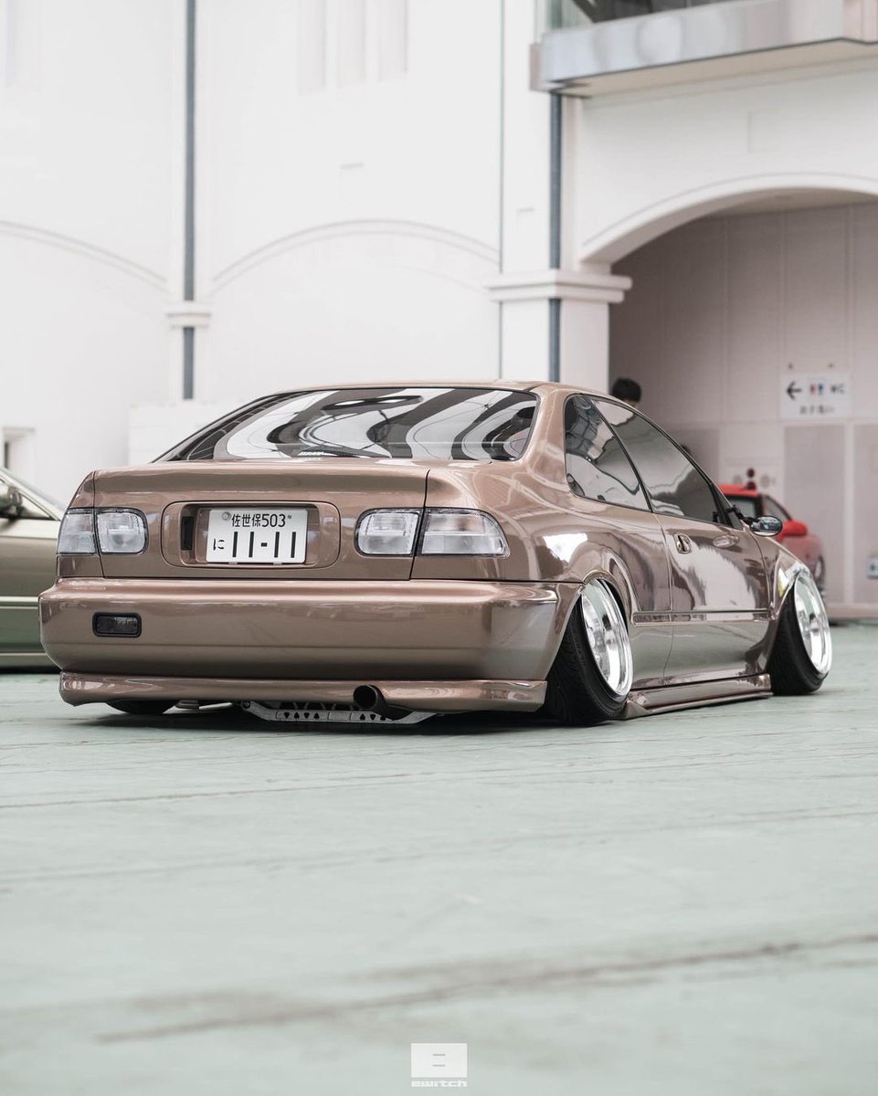 jdm_old's tweet photo. / Honda Civic 🩵/
🔑 @___r_y_o___
📸 @naka_ta.s
#jdm #jdmgram #jdmculture #jdmcar #jdmcars #turbo #twinturbo #lowlife #drift #driftlife #japanflower #oldjdmschool #honda #hondagram #hondacivic #civic #civicgram #old_school_jdm_ https://t.co/B9WbAyv6Rq