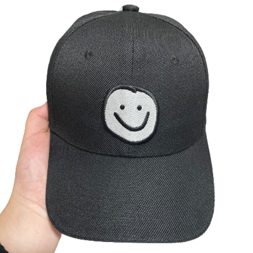 LTChives's tweet photo. 🧢【新款帽子周边福利来啦】🧢
请在下方验证Holder身份，
之后会在微信安排发货。 
谢谢支持！
https://t.co/LTKJPpECch https://t.co/QKCS3Qu1Jj