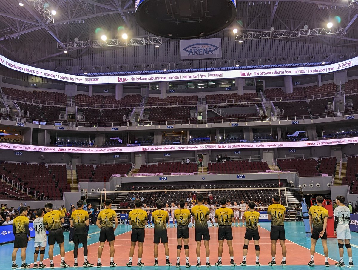 cpqrstuvolley's tweet photo. [051023] @officialUSTMVT vs NU Bulldogs

#UAAPSeason85 #UAAPVolleyball https://t.co/cc4g0QnkBZ