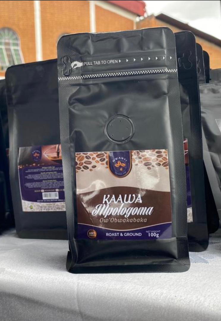 MwanyiTerimba's tweet image. KAAWA MPOLOGOMA. 

Quantities include; 1Kg, 500gm, 250gm, 100gm, 50gm, 40gm, 20gm both in coffee beans and coffee packs.

Find this at Muganzirwazza-Katwe at our offices, different supermarkets and all shops.

For contact and delivery, please contact +256756491408, +256700389412