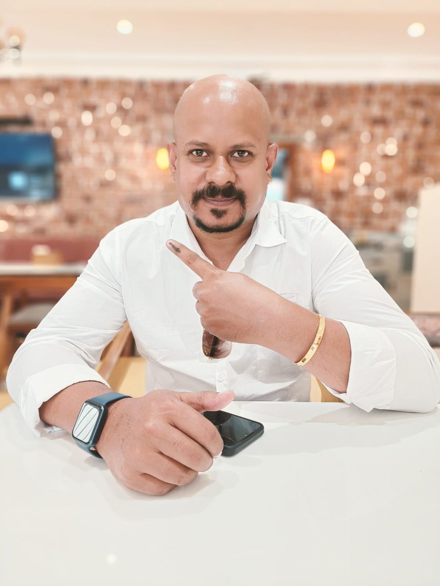 dhanyargowda's tweet photo. ನಾನು ನನ್ನ ಜವಾಬ್ದಾರಿಯನ್ನು ರಜೆ ಮುಂದೂಡಿ ಮತ ಚಲಾಯಿಸುವ ಮೂಲಕ ನಿರ್ವಹಿಸಿದ್ದೇನೆ. ದೇಶದ ಭವಿಷ್ಯಕ್ಕಾಗಿ ನೀವು ಮತ ಚಲಾಯಿಸಿ. 
Ravi Mahadeva
@ceo_karnataka 
@sagarottara 
@ECISVEEP 
@SpokespersonECI 
@rashtrapatibhvn https://t.co/qcx5a9P8h2