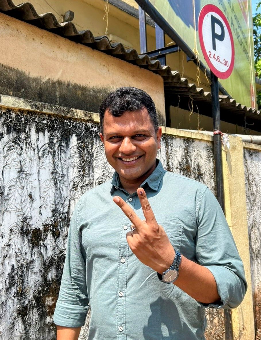 My Vote is my right & my duty. 

I have voted. Have you? 

Karnataka’s future is at your finger tips.

#VotingDay #KarnatakaElections2023