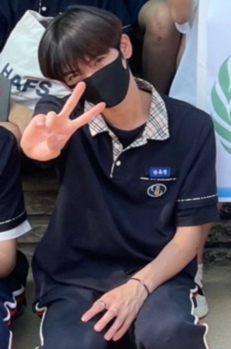 hyjsmedia's tweet photo. #hanyujin #한유진 https://t.co/XuTZbeFP9n