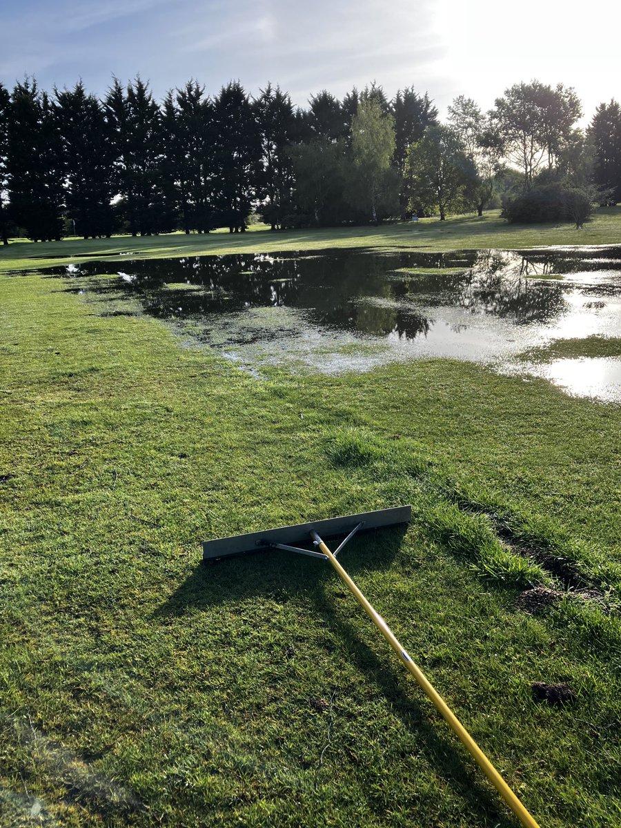 greenkeeperGGC's tweet photo. Oh dear. We will try our Best. Any one got any sheep to help us cut the rough. ⛳️⛳️😂😂 https://t.co/Zehvw1TnLV