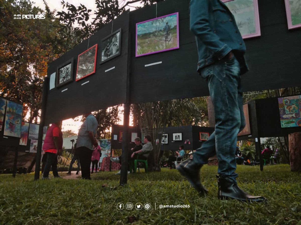 amstudio_in's tweet image. We visited Art In the Park that was held at Four Seasons in Lilongwe and these are some of the picture highlights 
#amstudio #globalart #malawian #festival