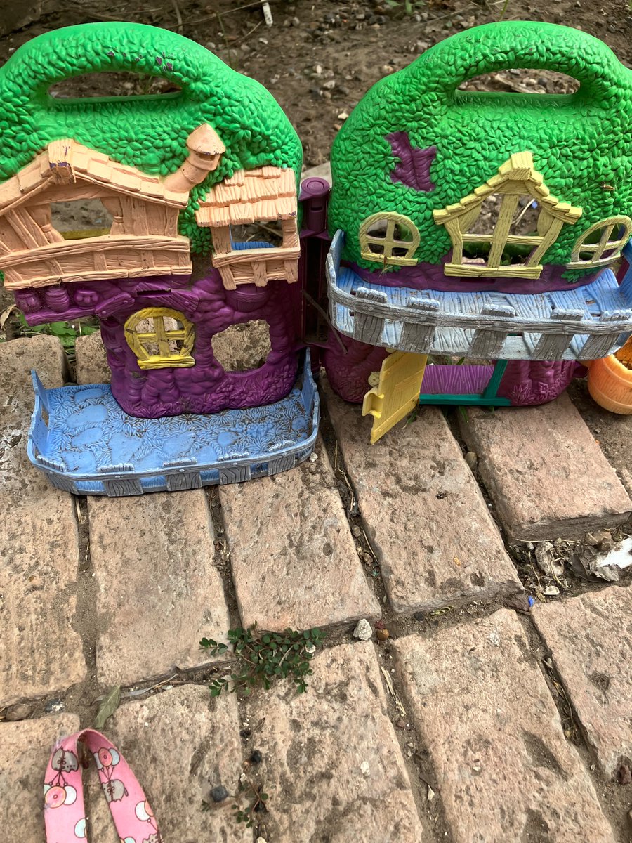 _Femmbott's tweet photo. ✨Found one of my old childhood toys at my mom's house. Decided to turn it into cute fairy garden/ cottagecore decoration✨ 

#craftybitch #cottagecore https://t.co/mEwZfBS7UY