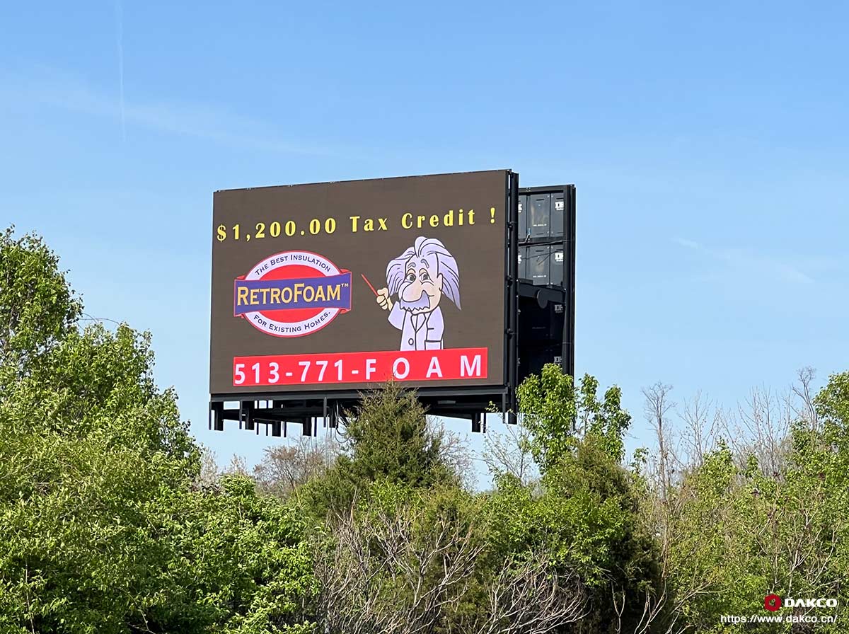 Led_displays_'s tweet image. Curious about what would a Dakco sign look like after a year? Obviously, it looks amazing as always. Check out these photos shot by our team member took while traveling around the US. 

#ledscreen #leddisplay #ledbillboard #leddisplaymanufacturer #outdoorleddisplay #usa #us #ohio