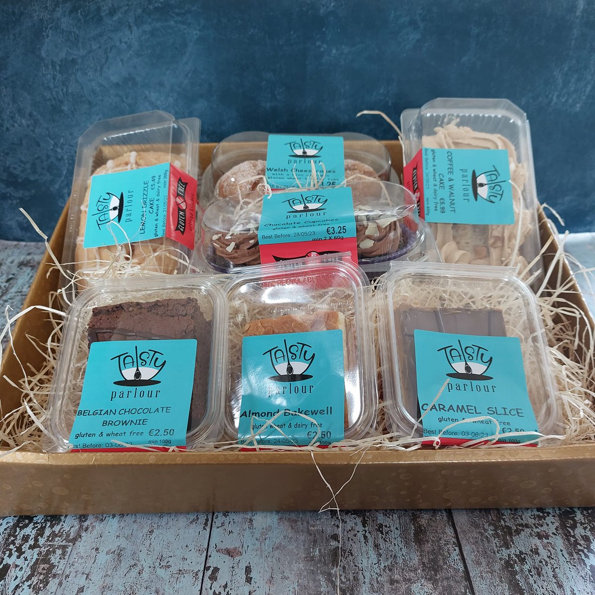 tastyparlour's tweet photo. And a reminder to check out our own #CoeliacAwarenessWeek competition. See post for details.
#coeliac #gluten #CoeliacAwareness #CoeliacAwarenessWeek #CoeliacAwarenessWeek2023 #CoeliacAwarenessWeek23 #GFBread #GFBreads #GFtreats #GFpastries #GFgoodies #gfbrownies
2/2 https://t.co/nBncni1JTy