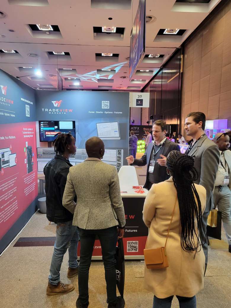 Tradeview_'s tweet image. Hello traders! We&apos;re having a great time at our booth #30 at #FMAS23! We&apos;ve provided personalized advice to each of the participants to help them grow their business, as well as valuable sector knowledge to establish meaningful business connections. Thank you for visiting us!
