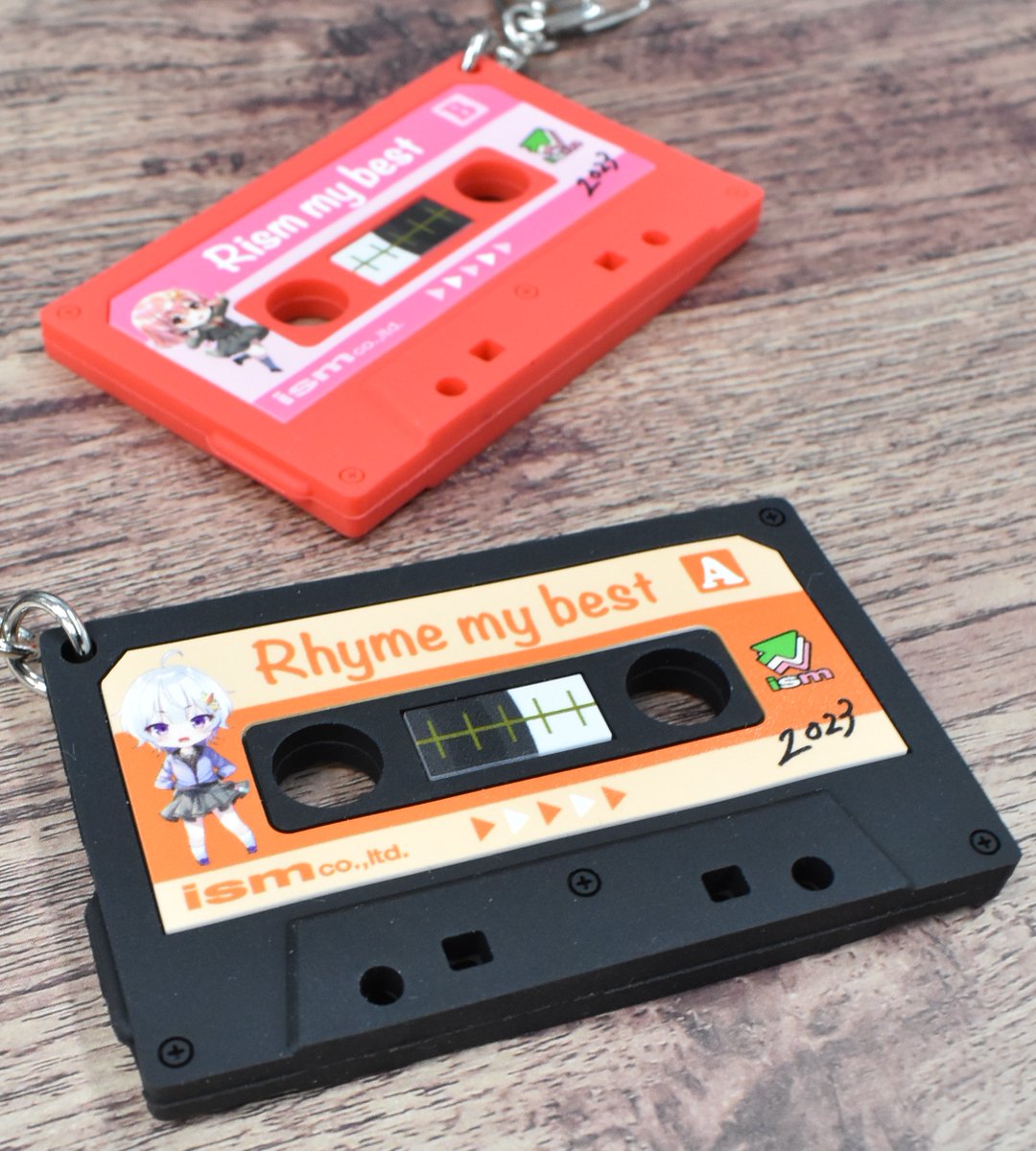 カセットテープラバーキーホルダー』の販売を始めます📼✨ ぜひRTを