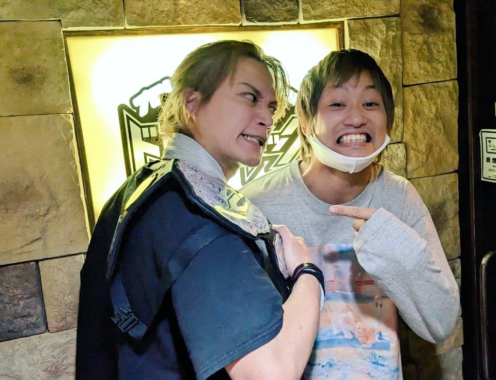 YoheiSato_TAP's tweet photo. ついにL.A.F.U.からの因縁が続く後輩 #渡瀬瑞基 とプロレスのリングで相まみえる時が来た!!🔥
5.14新木場1st.RING‼️
正直、現 #ガンプロ チャンピオンのアイツと戦うのはめっちゃ怖い!でも、俺は俺を越えてやる‼️みなさん #佐藤洋平 の世紀の一戦!
是非、応援に来て下さい!
#LAFU
#hotシュシュ https://t.co/F3M6kDBCli