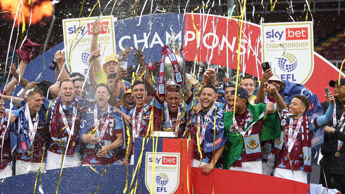 makeit_HD's tweet image. It's been an amazing end of season with celebrations across the land! Planning, creating and delivering... It just what we do! And it's not over yet with the Playoffs coming up...⚽️📷💥 #makeitHD #teamHD #sportsbranding #HDsports #HDsigns #EFL #EFLPlayoffs