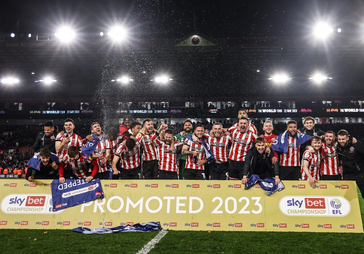 makeit_HD's tweet image. It's been an amazing end of season with celebrations across the land! Planning, creating and delivering... It just what we do! And it's not over yet with the Playoffs coming up...⚽️📷💥 #makeitHD #teamHD #sportsbranding #HDsports #HDsigns #EFL #EFLPlayoffs