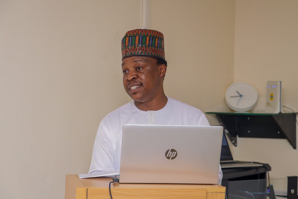 GGHNigeria's tweet photo. We hosted the National Biodiversity and Ecosystem Services Platform, @UofANigeria, and the @FMEnvng for their capacity development and awareness-raising program on using scientific reports for policy making. At GGHN, we recognize human health and our planet's health are https://t.co/eGZbLNiivf