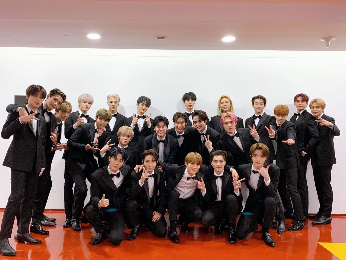 jaeminsfiore's tweet photo. yes 2020 is the worst year of our lives. but I'm glad I got to witness this, this beautiful memories that I will treasure forever. NCT 2020 https://t.co/Rpjt3lR1dY