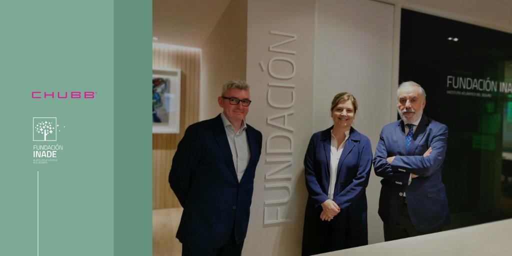 Esta mañana nos han visitado Ana María Hoyos Miller, directora de Brókers, y Miguel Angel Gutierrez Garcia, director de Desarrollo de Negocio de <a href="/Chubb_Seguros/">Chubb Seguros</a>, en nuestras oficinas en Vigo.

Los ha recibido nuestro director, Adolfo Campos Carballo.

¡Un placer veros! 😉