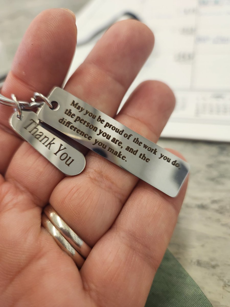 A beautiful thought, a thoughtful gift, for #TeacherAppreciationWeek <a href="/RHSPrincipalNJ/">Travis Smith</a> #MsNg #MrGuido