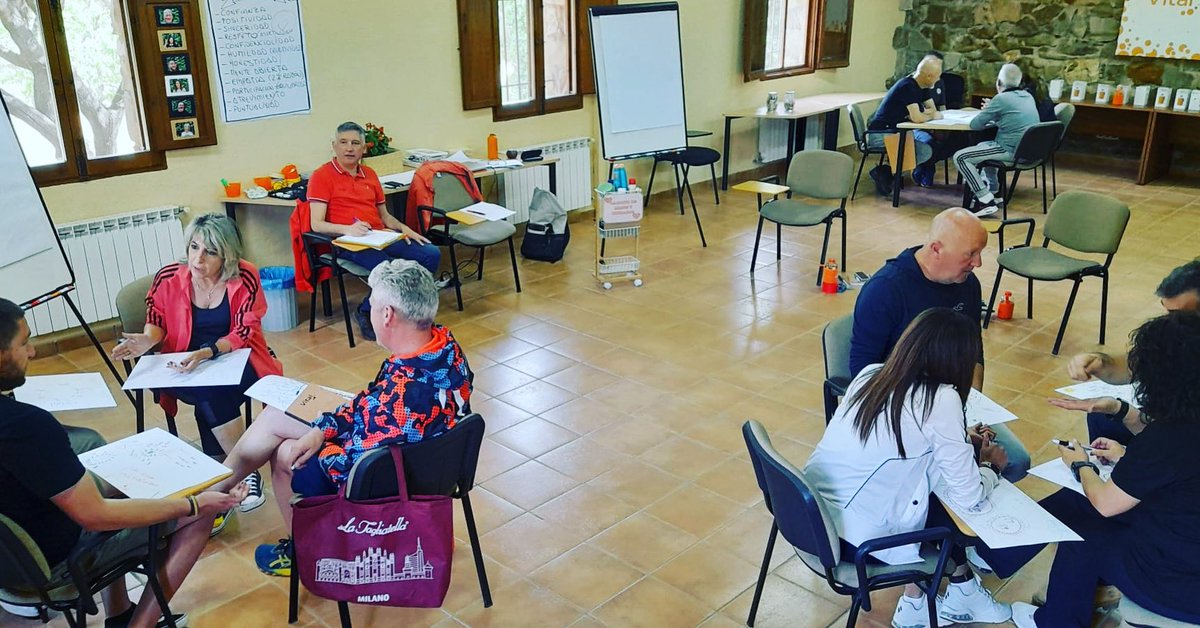 🔝🔝 Disfrutando descubriendo lo que convierte a un equipo en un espacio de desarrollo de personas y contribución a organizaciones que multiplican sus resultados y mantienen climas saludables para las personas que las integran🆒

🙏 Gracias  

#empresasaludables #consum