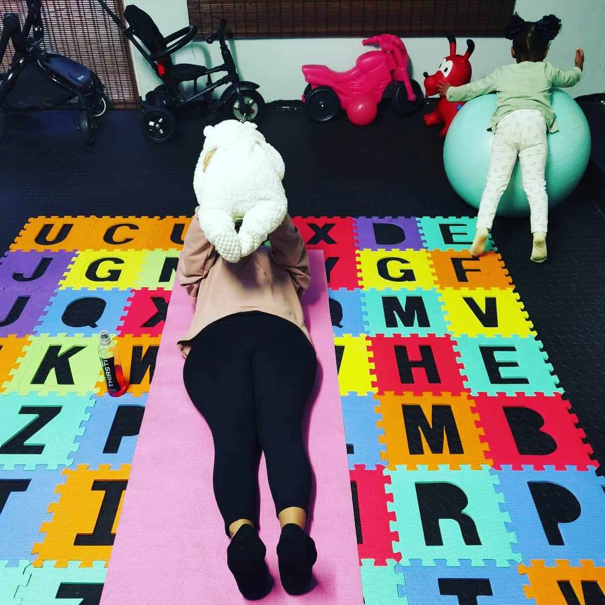 LeeAnnStylish's tweet image. #TSbyTotalsports I work out every morning with my kids. We both have fun and some quality time 😁#ActiveMom #MothersDay
