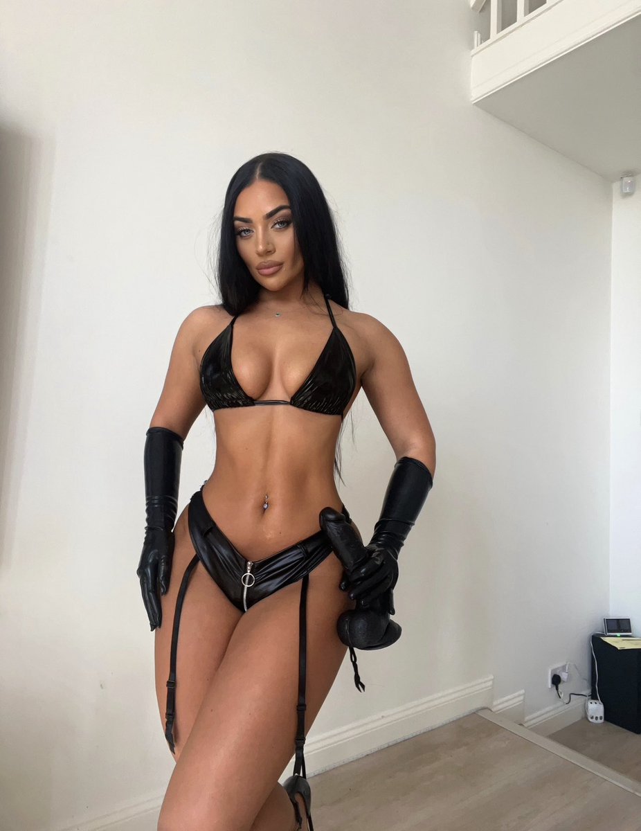 Kate Sharp on Twitter: "Like me in latex