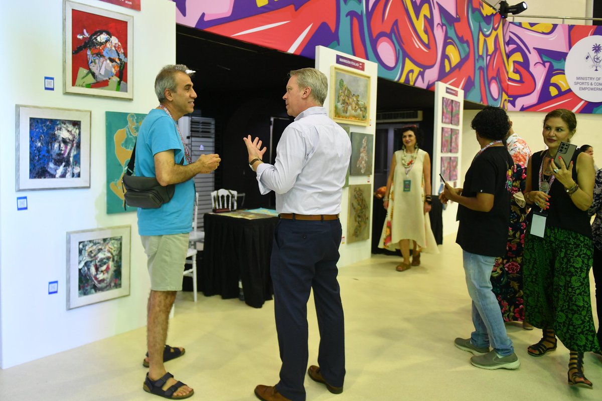 MaldivianArtists-MAC tweet media