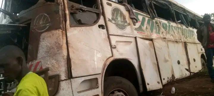 cameroononline's tweet photo. https://t.co/pSQSG8JLm2
At least 15 killed in Cameroon bus accident
YAOUNDE, May 10 (Xinhua) -- At least 15 people have been killed and... https://t.co/mph2RHRGOZ