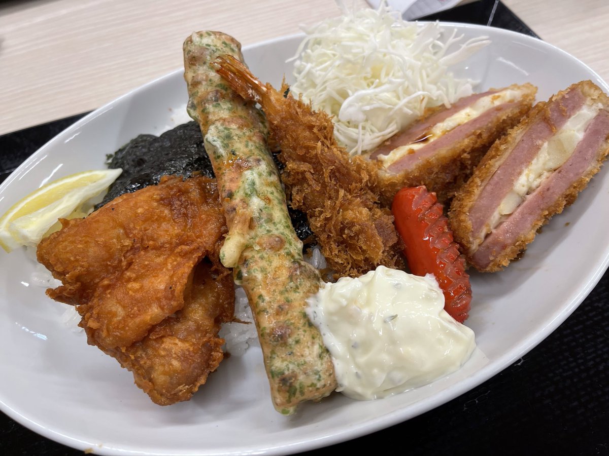Kmy_ryu's tweet photo. 50万食限定 https://t.co/xUBquQOJxv