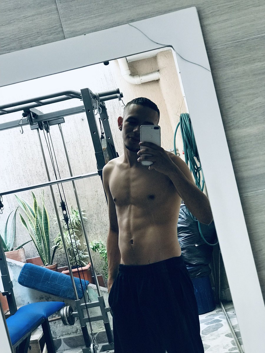 Exclusive content😈👇🏻