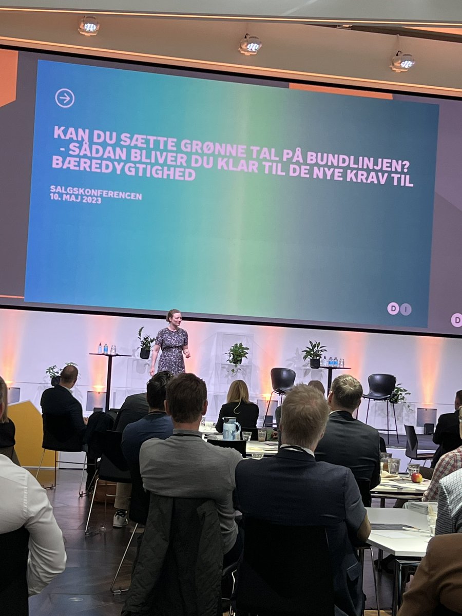 realreliefway's tweet photo. Marie Gad, Chef for global udvikling og bæredygtighed sætter fokus på den grønne bundlinje ✅🍀❣️ #DI #danskdesign #bæredygtig #innovation #safepad https://t.co/CkB2AT5xLv