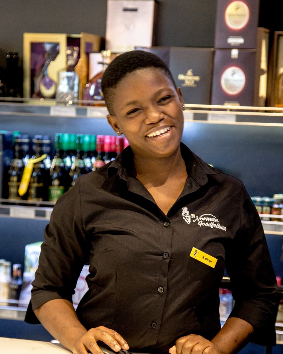 normangoodfello's tweet photo. Today, we’d like to take a moment to celebrate one of our amazing team members - Katlego!
Her positive attitude and friendly demeanour make every customer's experience a little bit better, and we are so lucky to have her on our team.
So, here's to you, Katlego!
#NGF #NGFstore https://t.co/hrv9RuVw6M