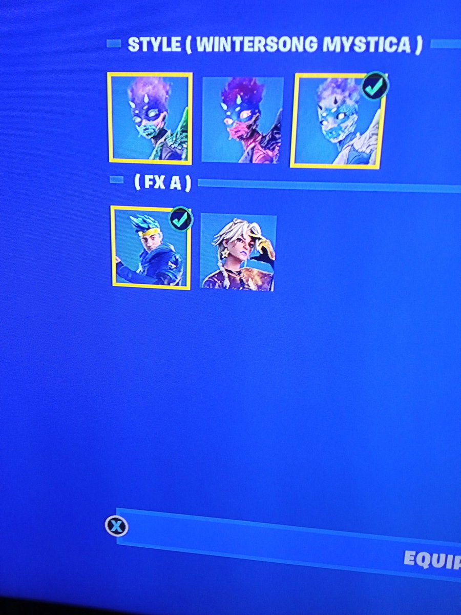 Milopilo2013's tweet photo. @FortniteGame Fix this glitch https://t.co/Y6ZNies2MG
