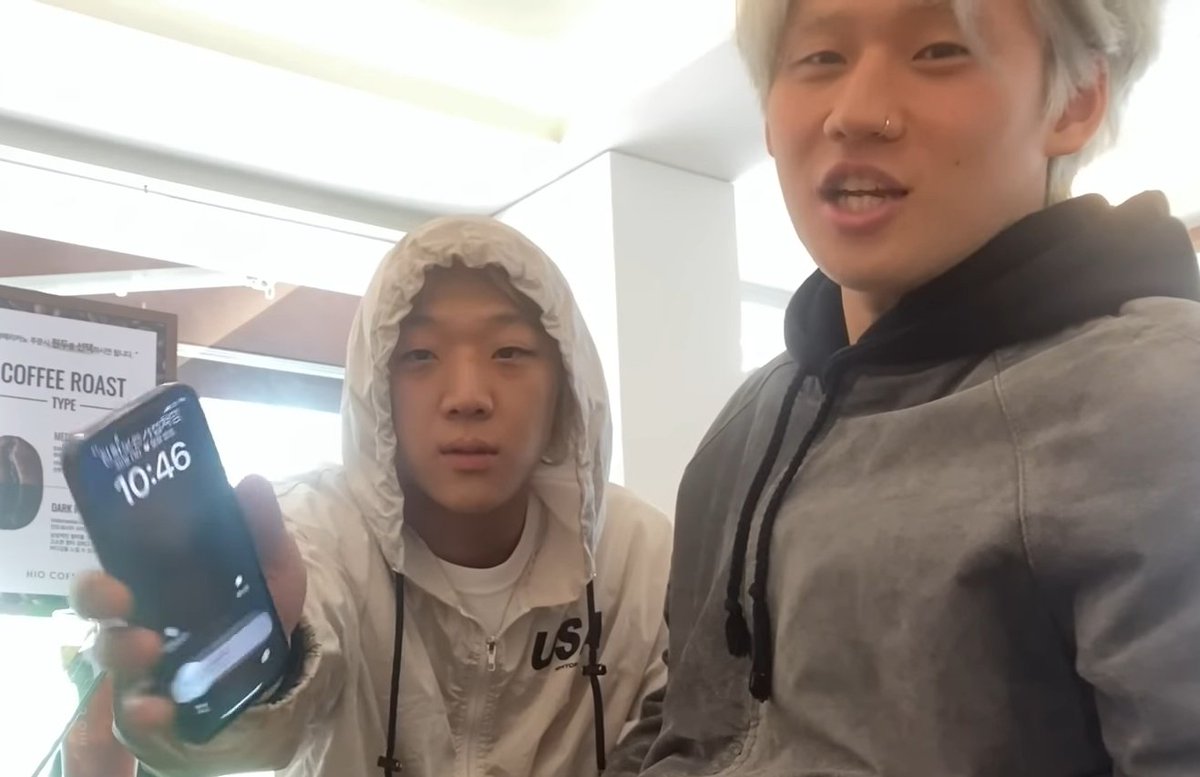 Icursedthegloom's tweet photo. I'm translating new Hongwon contents , here's a sneak peek ~

[Do not repost the translation]

#Hongwon #YangHongwon https://t.co/1Matx5lNnJ