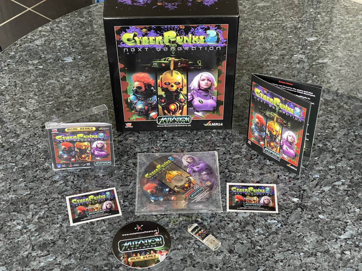 This arrived in the mail today, awesome quality box and product set!  Very excited to play this!

#Amiga #Cyberpunks2