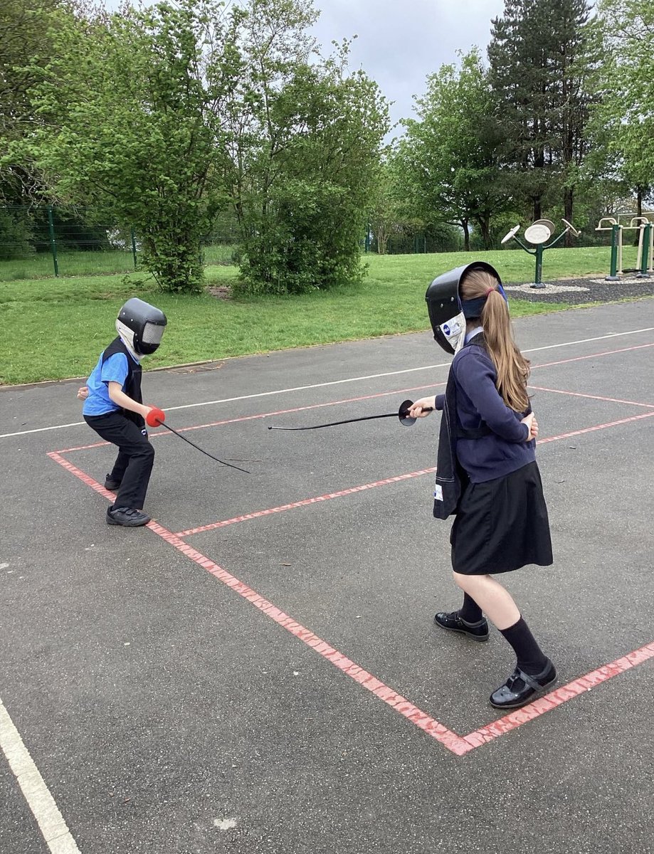 Some great work by the students of <a href="/biscoveyacademy/">Biscovey Academy</a> yesterday, students working on footwork and coordination with Mr Marks. #SchoolSport <a href="/AspireAcademies/">Aspire Academy Trust</a>