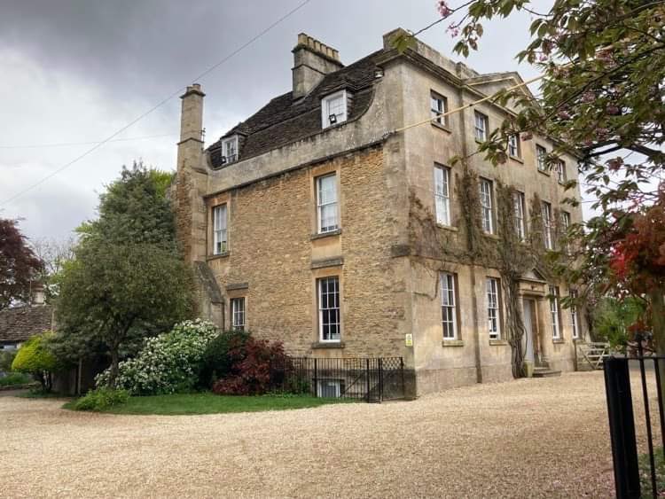 craigsadler3's tweet image. Pleasure to be invited to @HeywoodPrep today.
“Every life has a purpose, share your story and you may just help someone find their own”……….. @mindsmatterarc @toughestrow @HantsIOW_fire