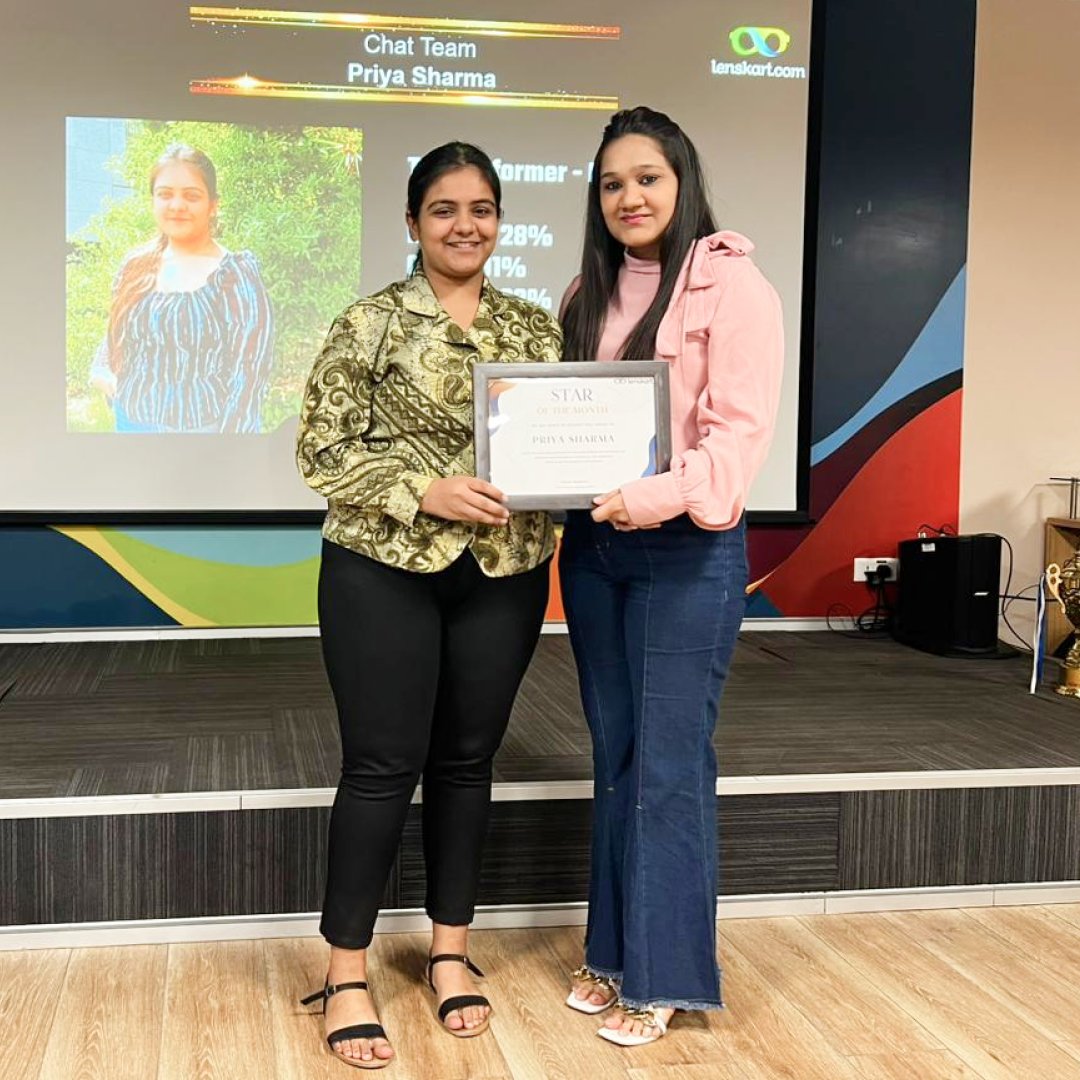 Lenskart_com's tweet photo. Our #CustomerHappiness Team's recent R&R event was focused on celebrating employee milestones.
Congratulations to all the winners 🎉
Let's continue our journey of #DoMoreBeMore with the same gusto!
#Lenskart #LensTribe #LifeAtLenskart #LenskartCareers #TeamObsession #kudos https://t.co/uYUmA57oy1