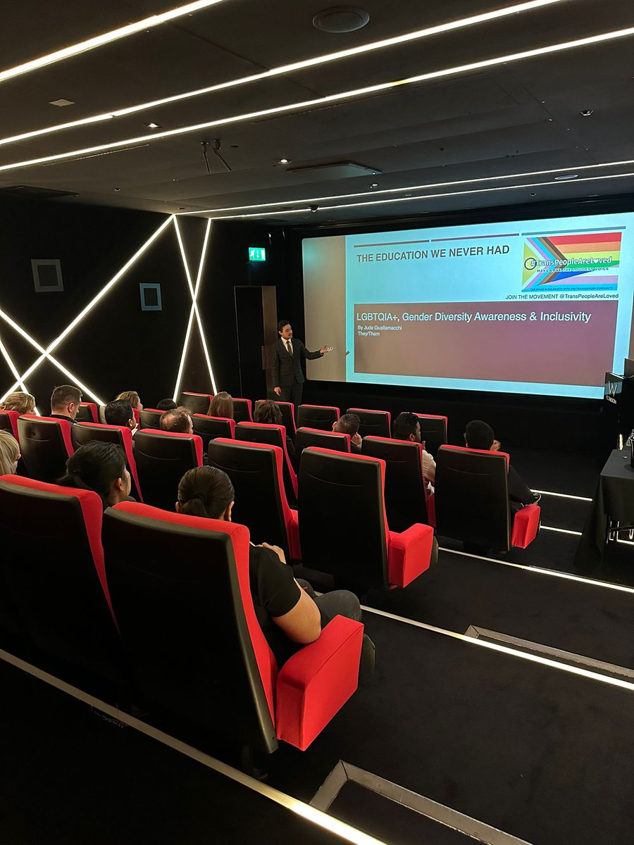Delivered LGBTQIA+ & Gender Diversity Awareness training at @WLondonHotel Thank you for having me 🏳️‍🌈🏳️‍⚧️♥️ ft. @Transpareloved the first task was to support the campaign #TransPeopleAreLoved