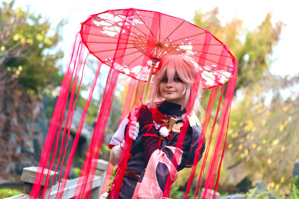 miricosplay's tweet photo. Heyy 
My name is Miri and I’m a cosplayer :3
I really like listing to music, reading, dancing and creating new ideas in my little head :3 https://t.co/3jOIalRhcb