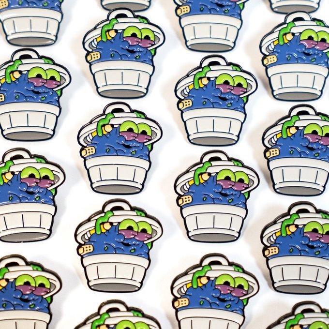 garbagefriends's tweet image. gm