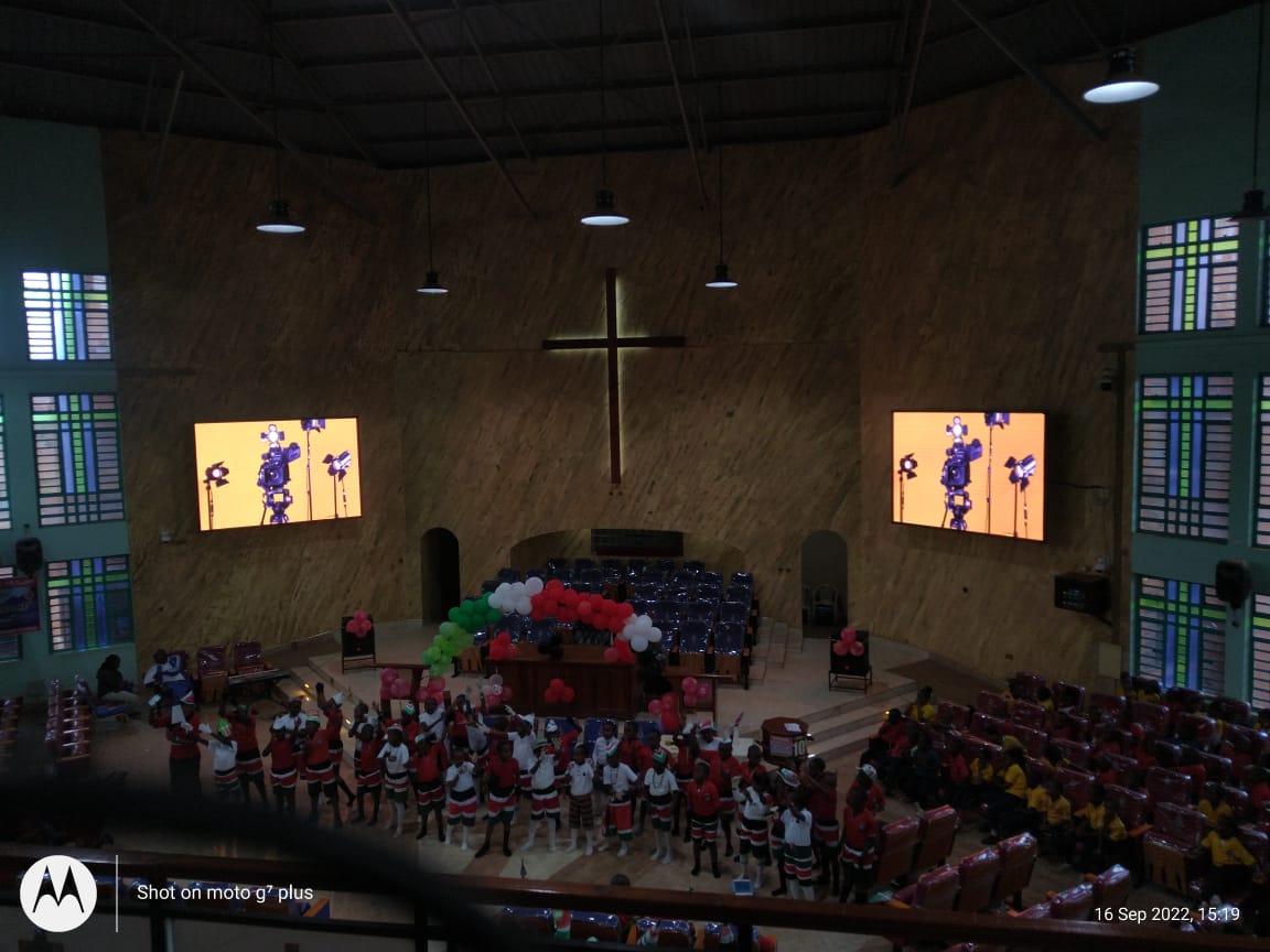KenyaLed's tweet photo. We are the leading experts when it comes to indoor installation in churches. Our indoor P3 screens are well suited for churches with a viewing angle of 160°, superb brightness, with higher resolution, and allows for back and front servicing making them easy to repair. https://t.co/lRdtlCXtHY