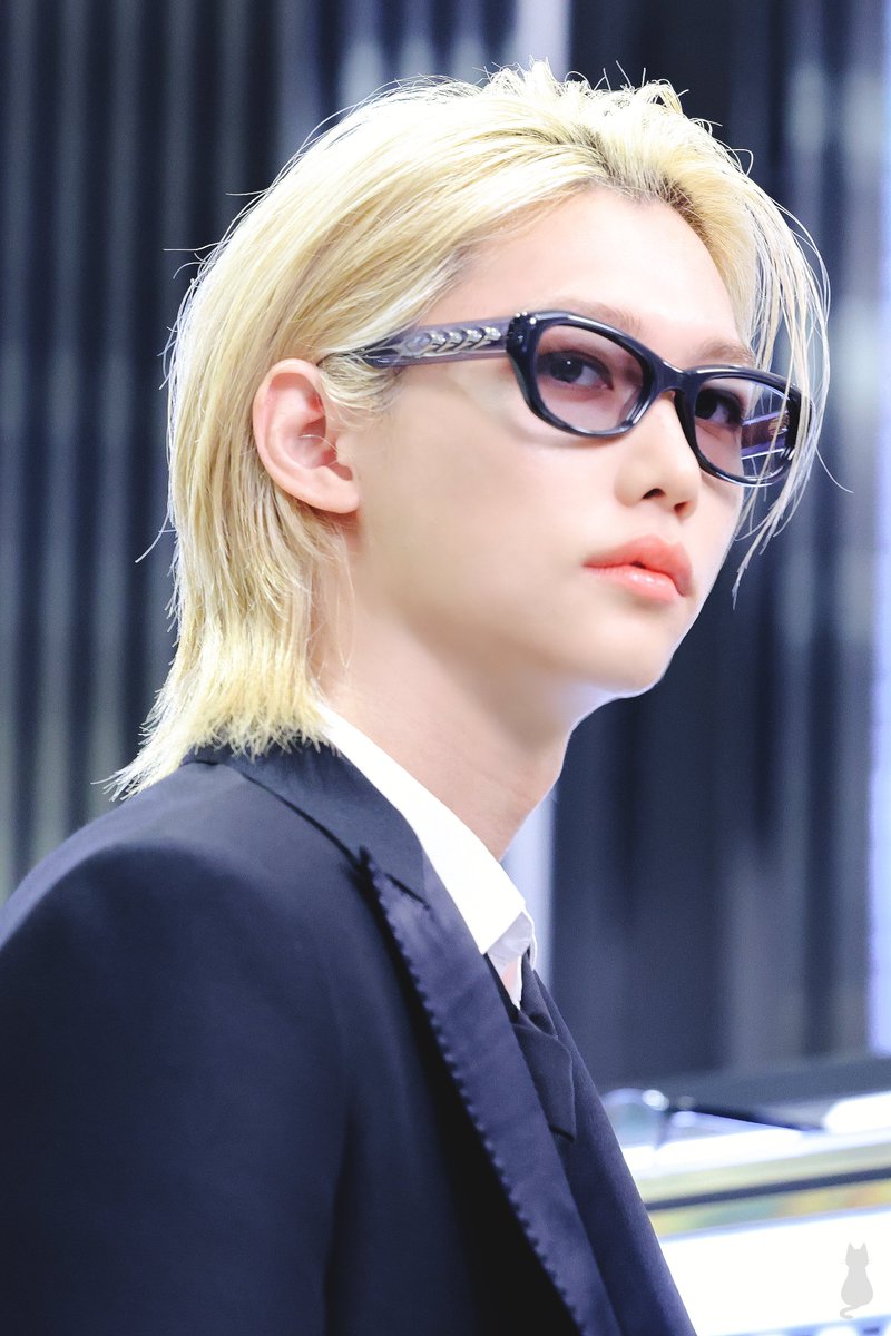 230508 HQ

#felix #필릭스 
#straykids #스트레이키즈