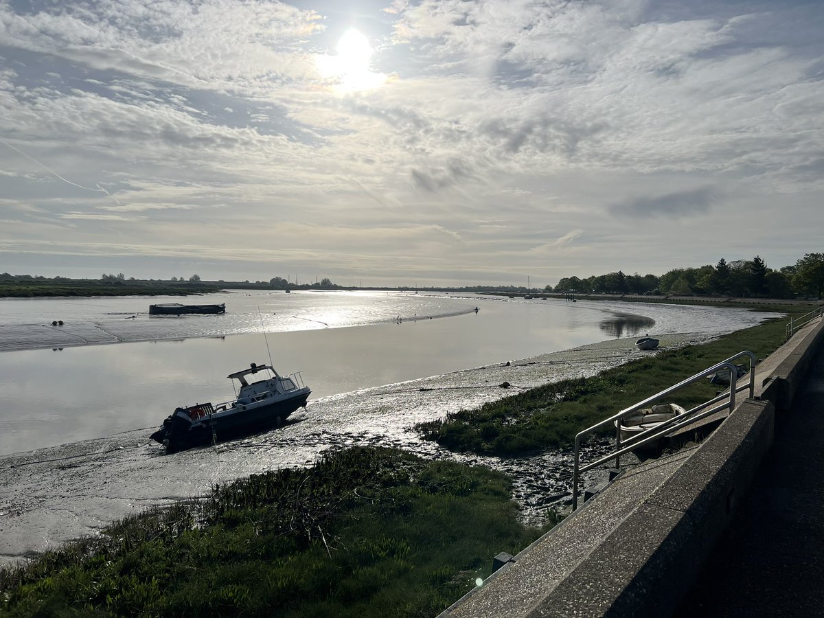 Beautiful walk this morning looking over our <a href="/maldonmudrace/">Maldon Mud Race</a> route ahead of Sunday!! 🏃🏼‍♀️#maldon #blackwater #maldonmudrace