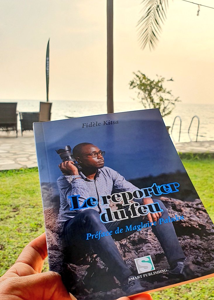 Vous êtes à #Kinshasa,mon livre #LeReporterDuFeu qui raconte la récente éruption volcanique de #Nyiragongo de Mai 2021 est disponible à la bibliothèque <a href="/mac_buku/">MAC Buku</a> et aux <a href="/editionsmiezi/">les éditions miezi</a>. 
Merci de le commander et le lire pour revivre cette catastrophe naturelle de 2021. #RDC